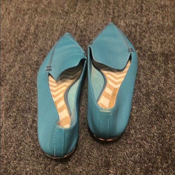 Blue Women's Pointed Toe Flats - Picture 3 of 5